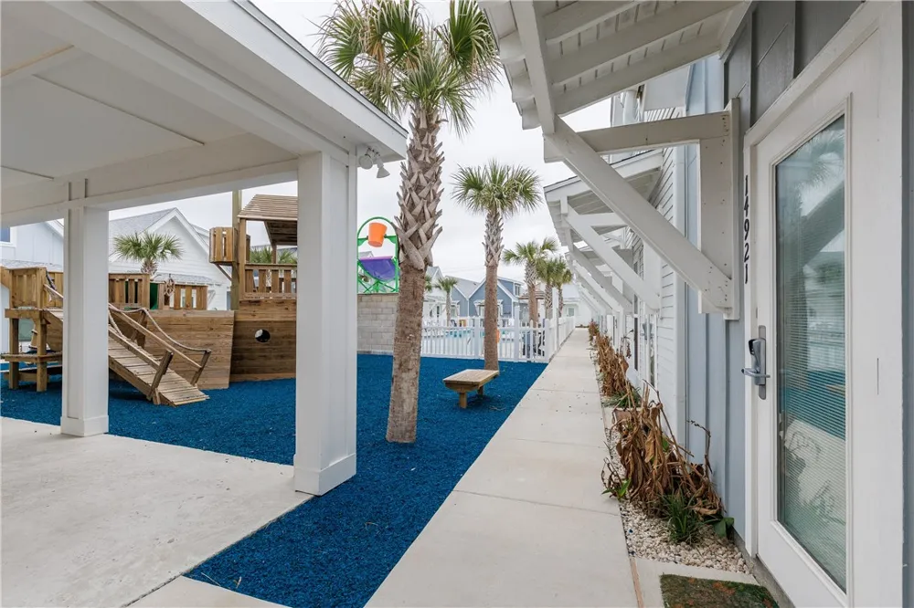 14921 Pirates Cove Drive Corpus Christi, TX 78418