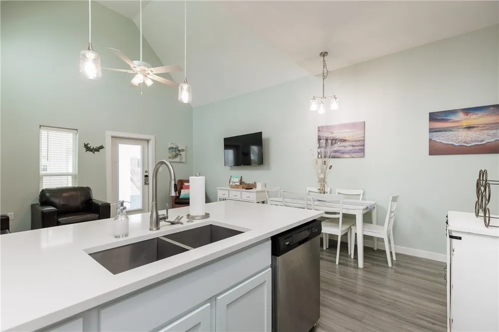 14921 Pirates Cove Drive Corpus Christi, TX 78418