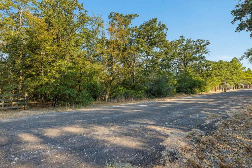 Wolf Run Somerville, TX 77879