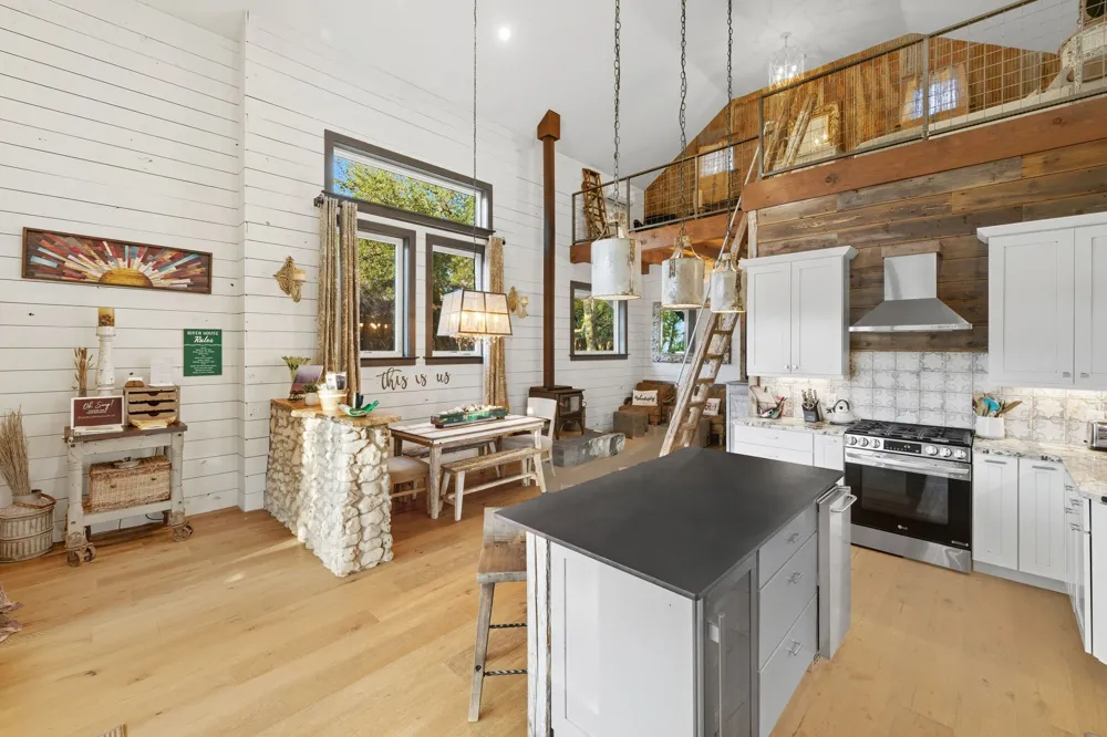 1910 Sandy Point Road Wimberley, TX 78676