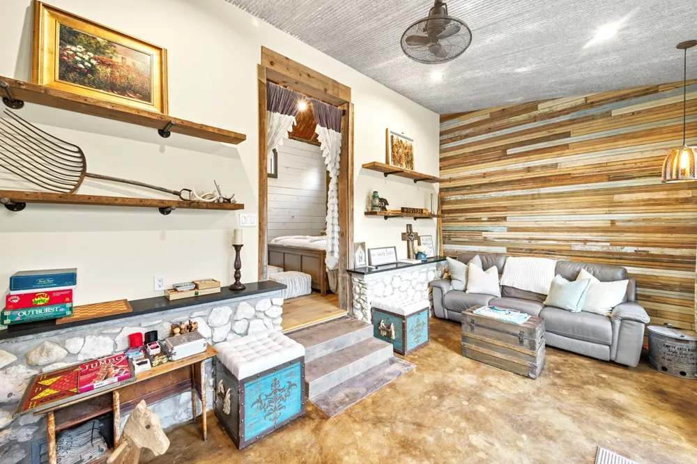 1910 Sandy Point Road Wimberley, TX 78676