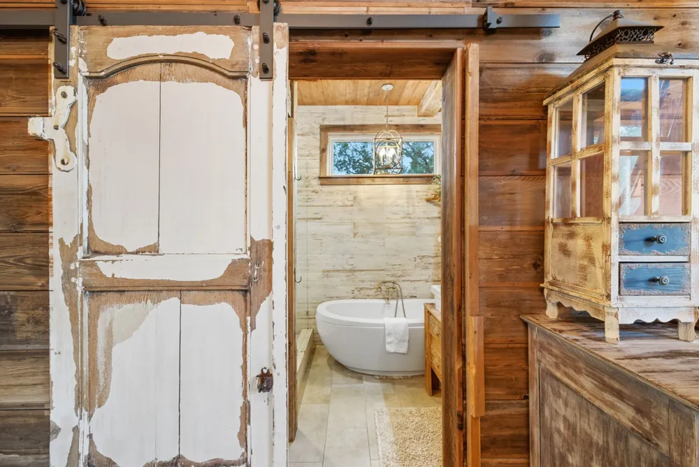 1910 Sandy Point Road Wimberley, TX 78676