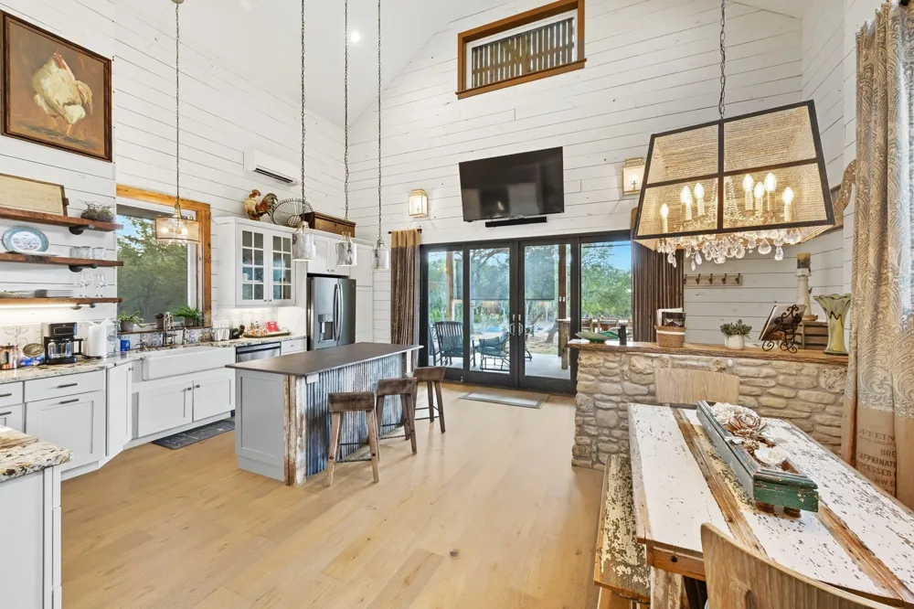 1910 Sandy Point Road Wimberley, TX 78676