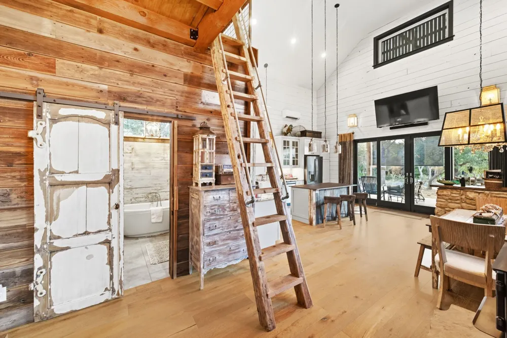1910 Sandy Point Road Wimberley, TX 78676