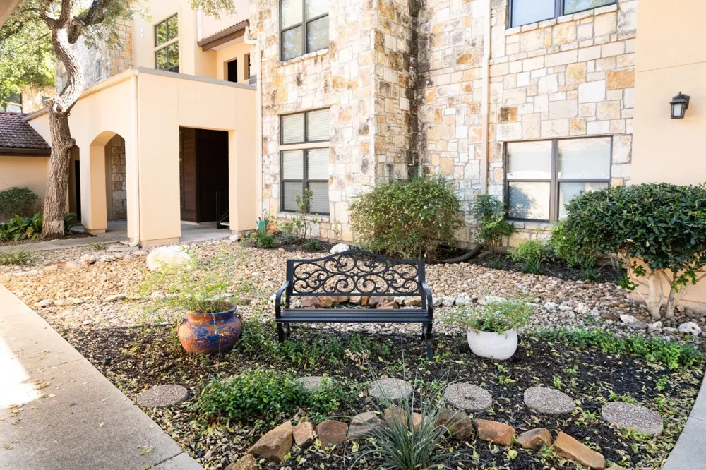 300 San Gabriel Village Boulevard #410 Georgetown, TX 78626