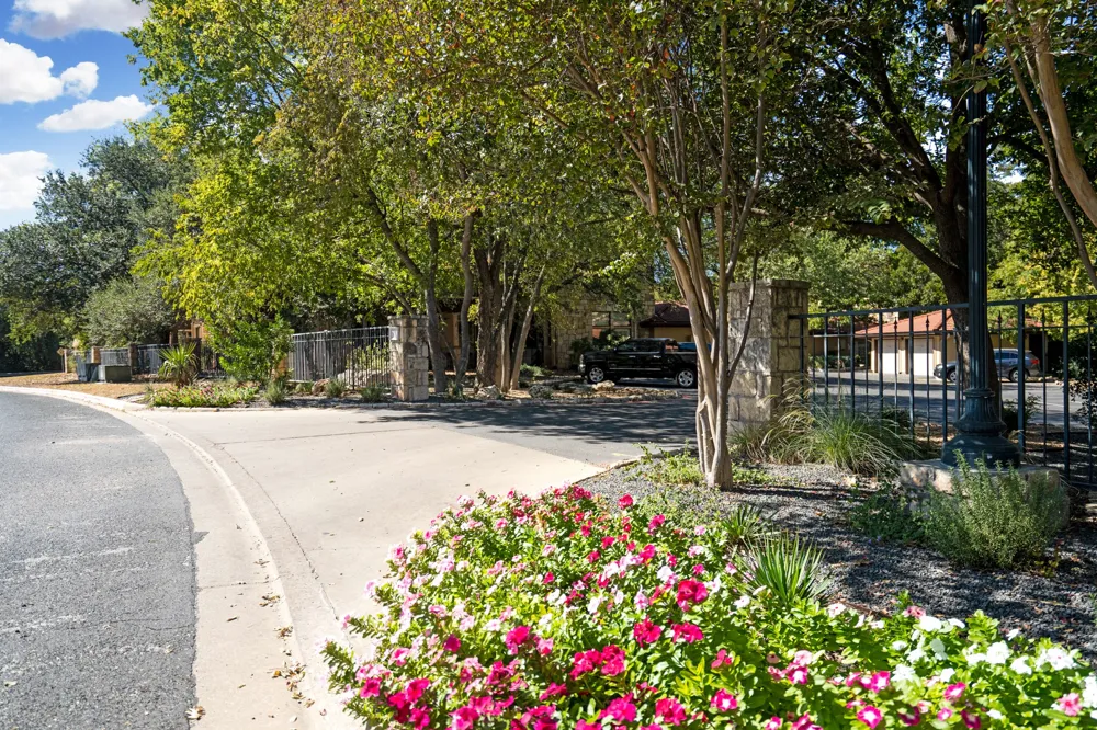 300 San Gabriel Village Boulevard #410 Georgetown, TX 78626