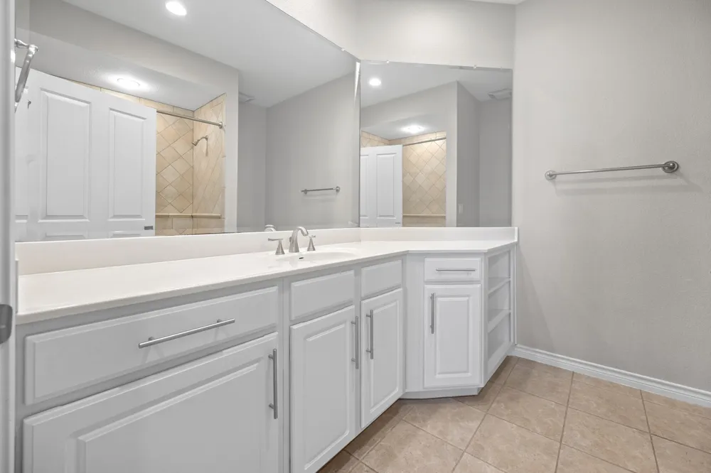 300 San Gabriel Village Boulevard #410 Georgetown, TX 78626