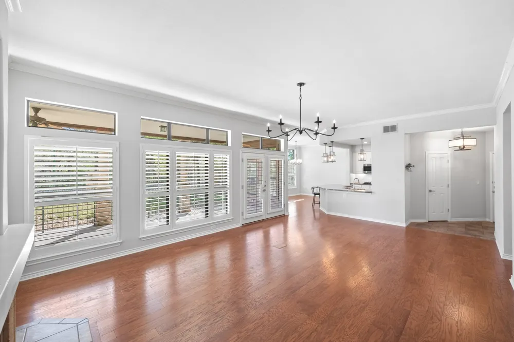 300 San Gabriel Village Boulevard #410 Georgetown, TX 78626
