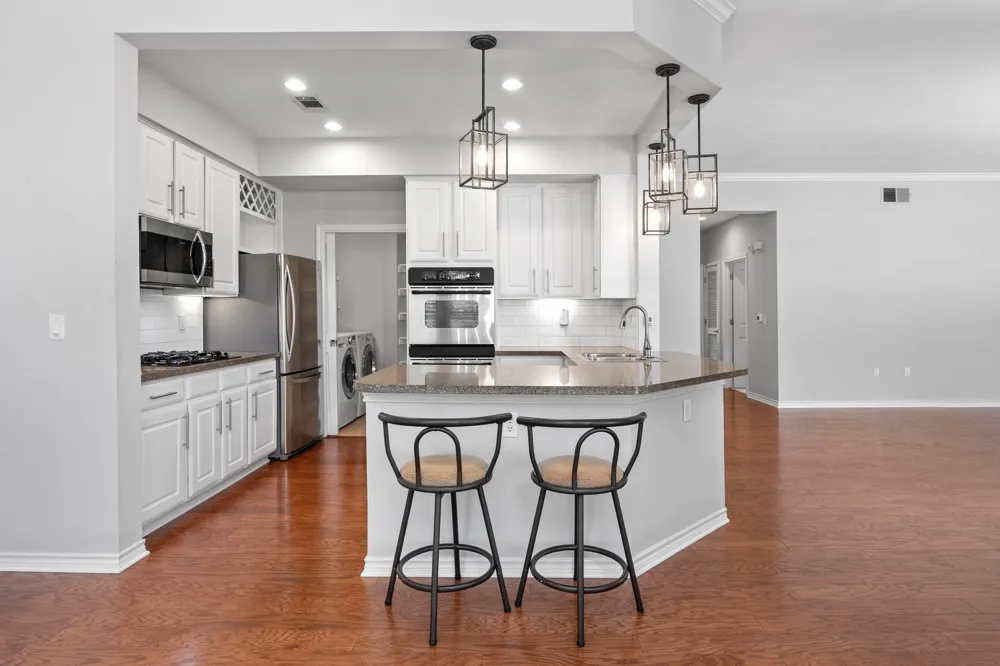 300 San Gabriel Village Boulevard #410 Georgetown, TX 78626