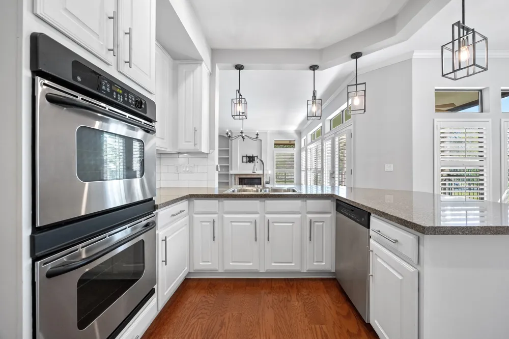 300 San Gabriel Village Boulevard #410 Georgetown, TX 78626