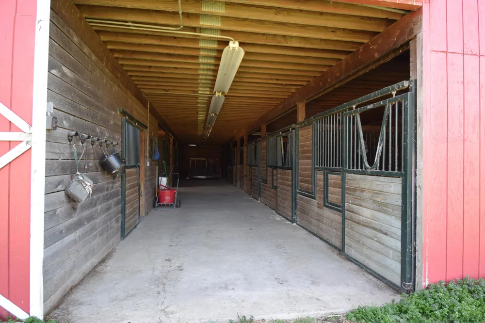 47944 County Road 673 Lawrence, MI 49064