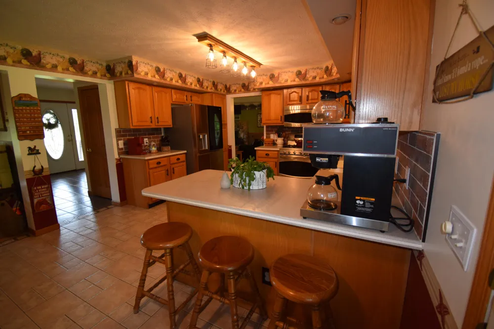 47944 County Road 673 Lawrence, MI 49064