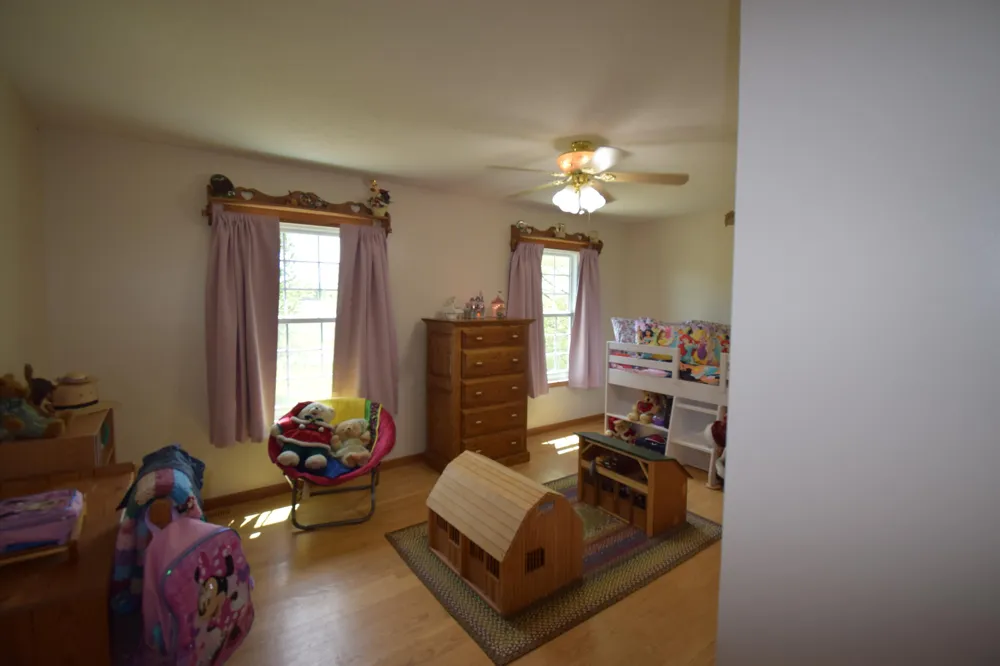 47944 County Road 673 Lawrence, MI 49064