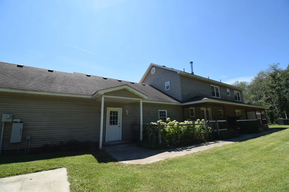 47944 County Road 673 Lawrence, MI 49064
