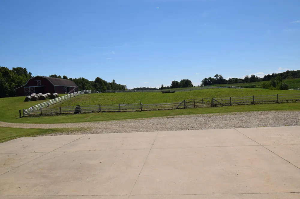 47944 County Road 673 Lawrence, MI 49064