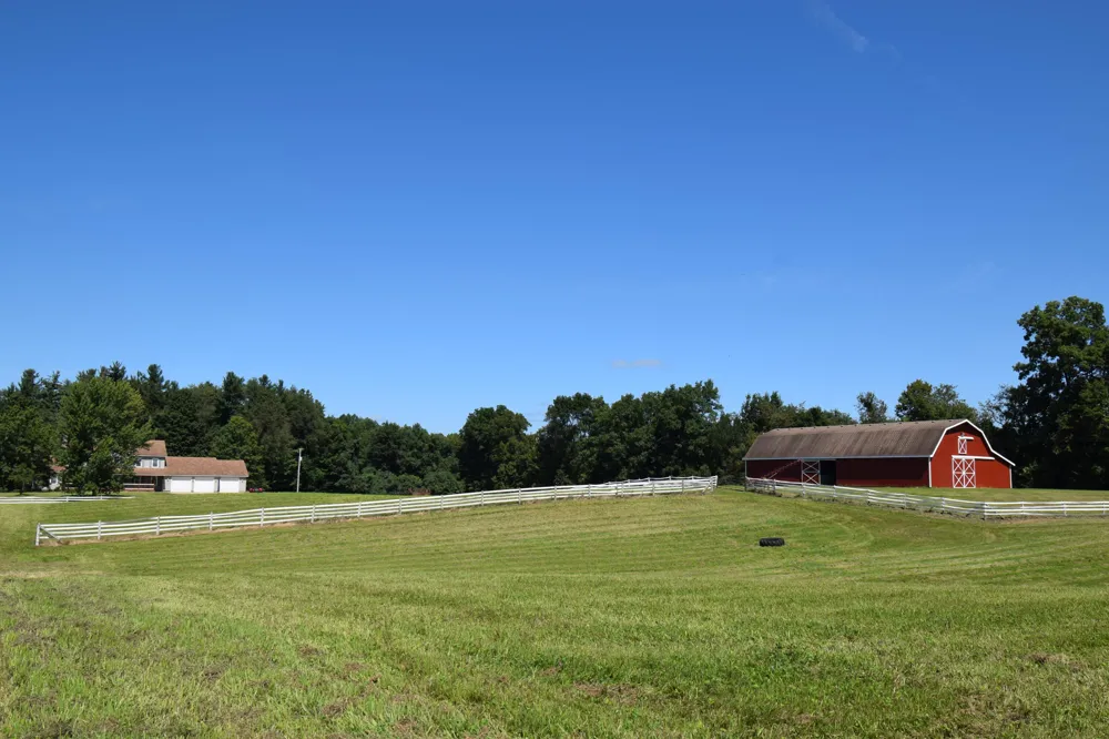 47944 County Road 673 Lawrence, MI 49064