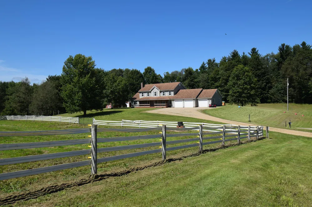 47944 County Road 673 Lawrence, MI 49064