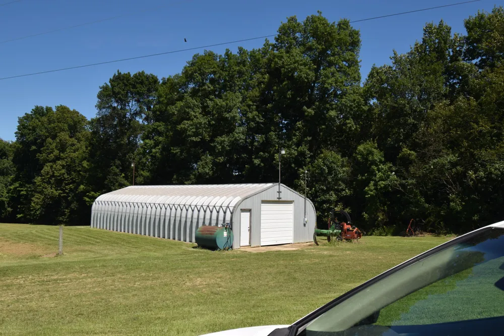 47944 County Road 673 Lawrence, MI 49064