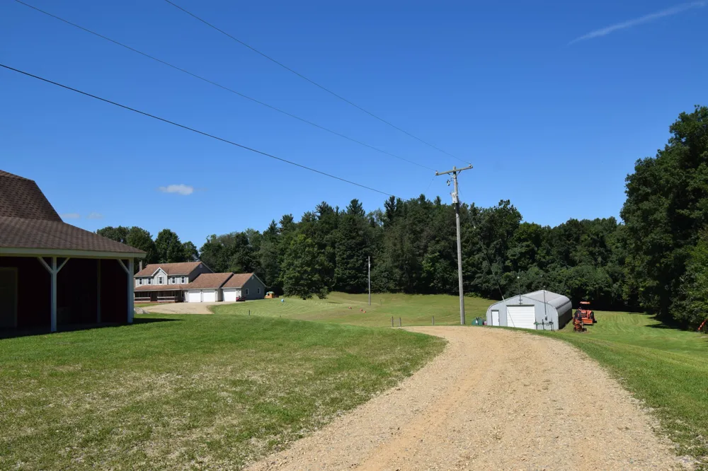 47944 County Road 673 Lawrence, MI 49064