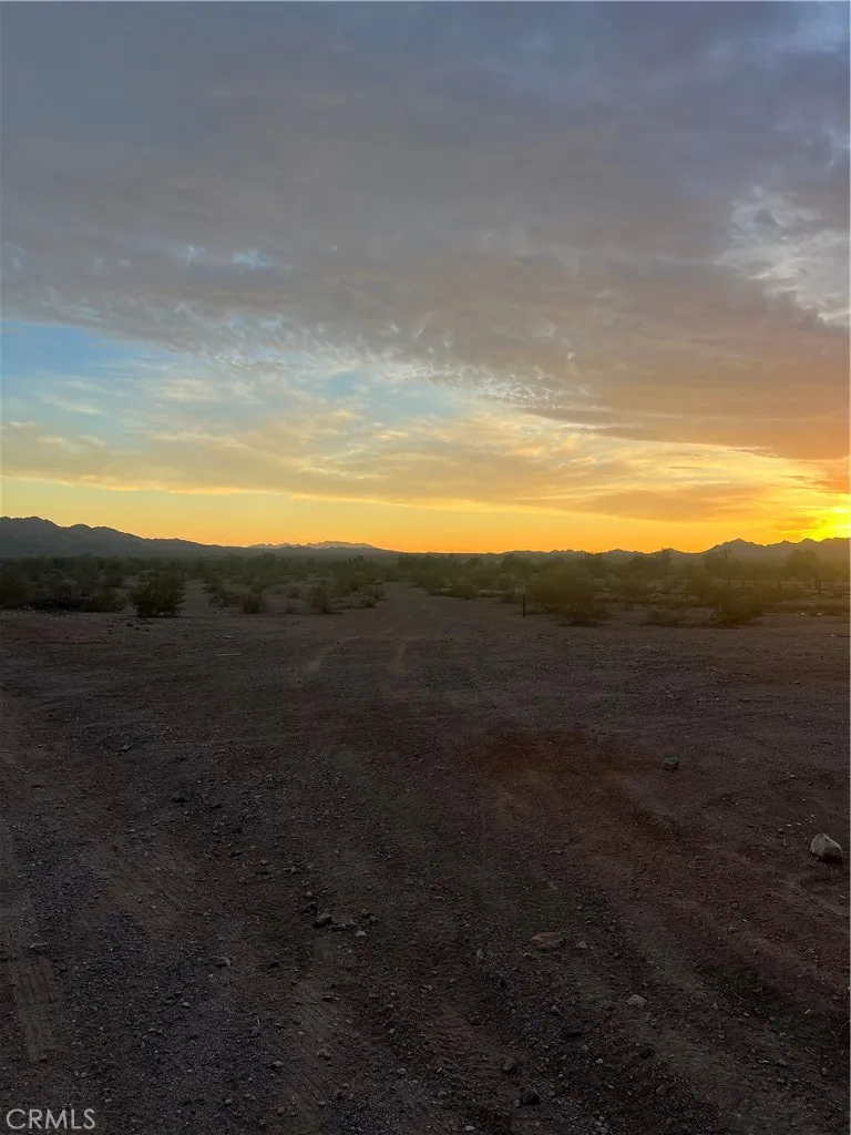 Road Vidal, CA 92280
