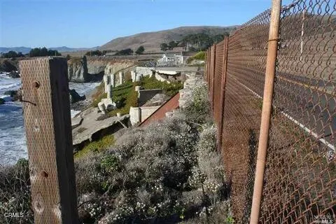 6083 Hwy 1 Bodega Bay, CA 94923