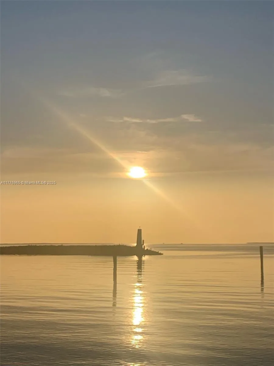 87200 Overseas Highway #F1 Plantation Key, FL 33036