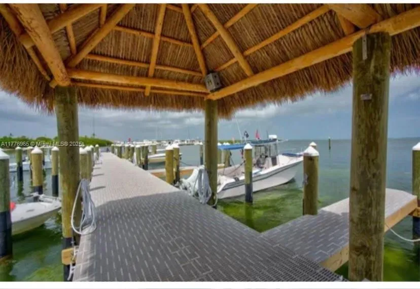 87200 Overseas Highway #F1 Plantation Key, FL 33036