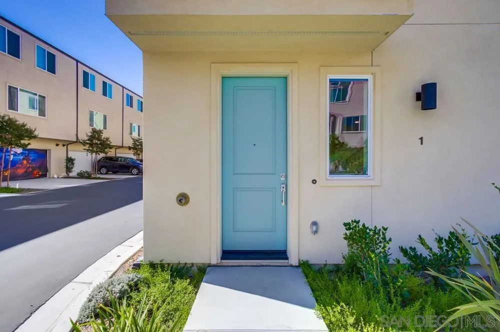 5305 Seacliff Place #1 San Diego, CA 92154