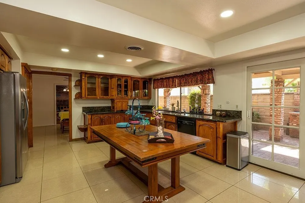 1837 Kelleher Placentia, CA 92870