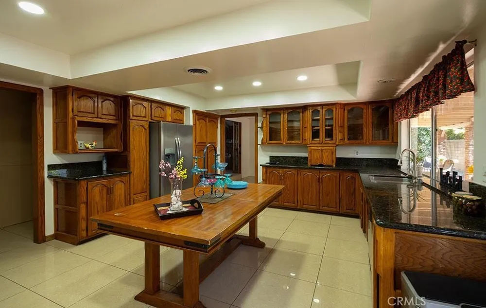 1837 Kelleher Placentia, CA 92870