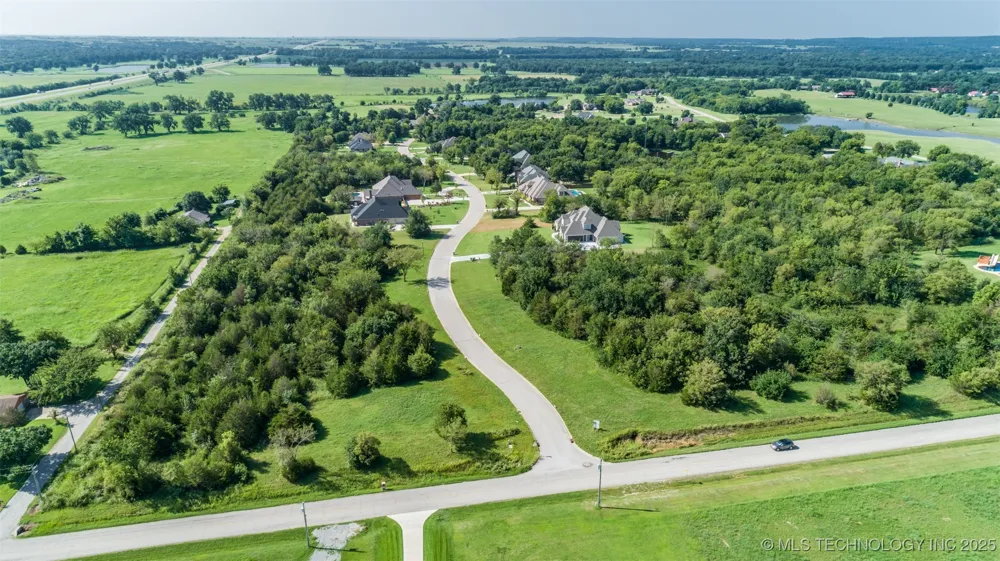 3967 ROAD Bartlesville, OK 74006