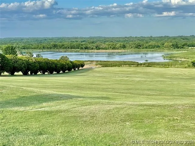 204 Falconhead #F Burneyville, OK 73430
