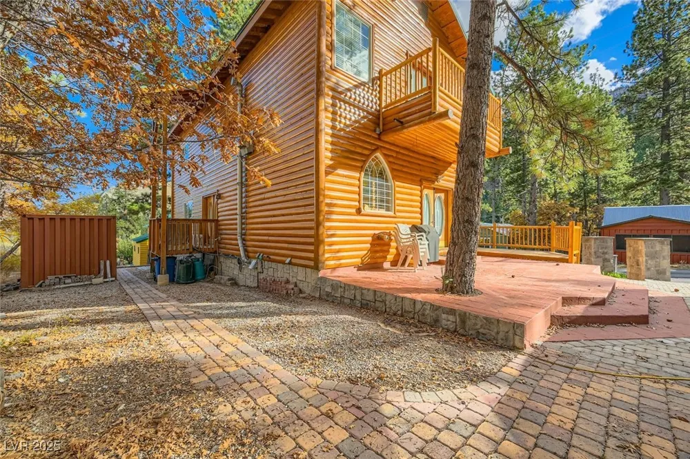 4458 Yellow Pine Avenue Mount Charleston, NV 89124