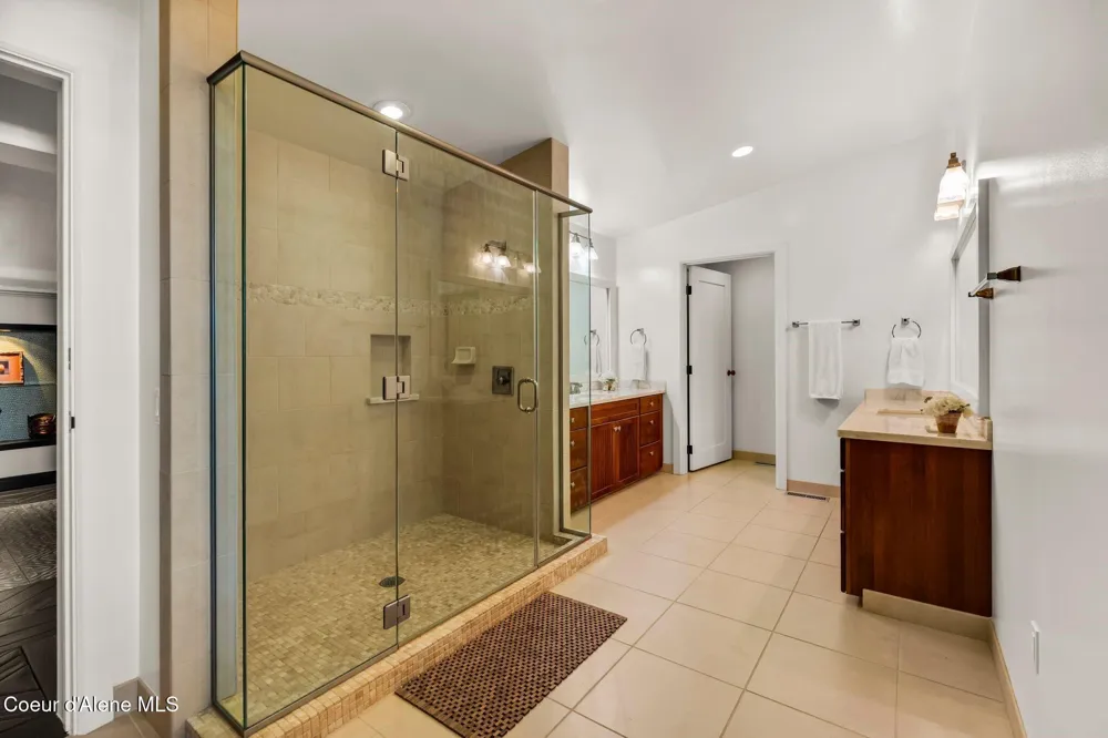 412 Sandpoint Avenue #332 Sandpoint, ID 83864