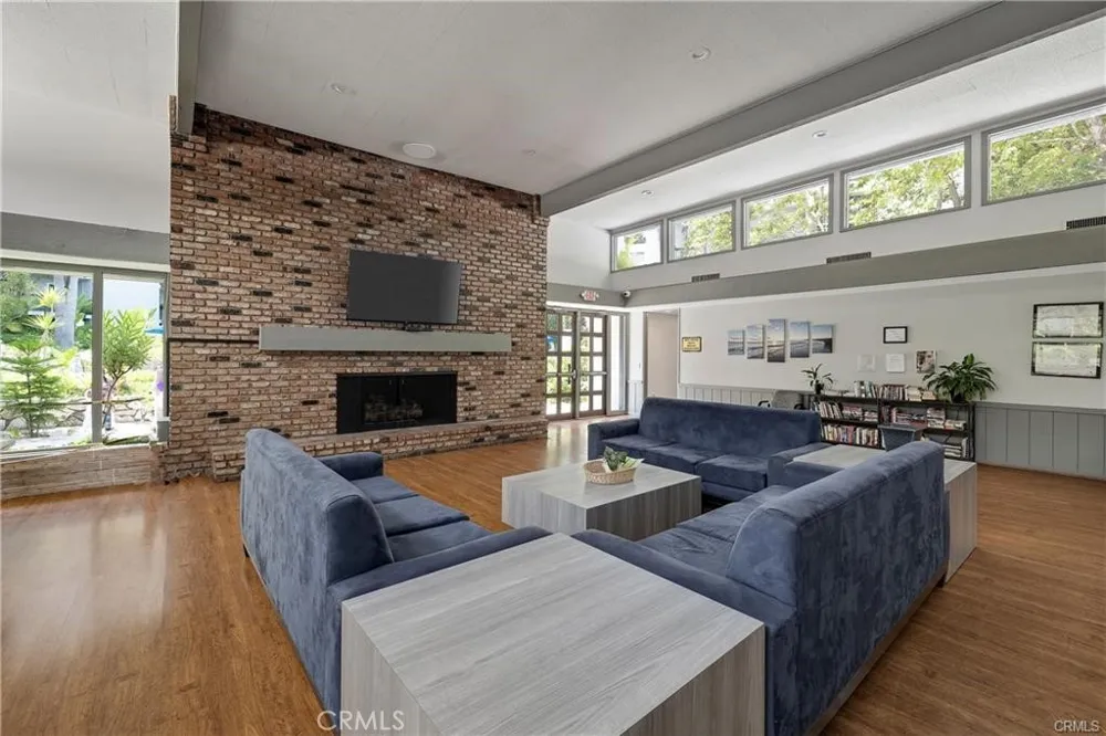 3605 W Hidden Lane #309 Rolling Hills Estates, CA 90274