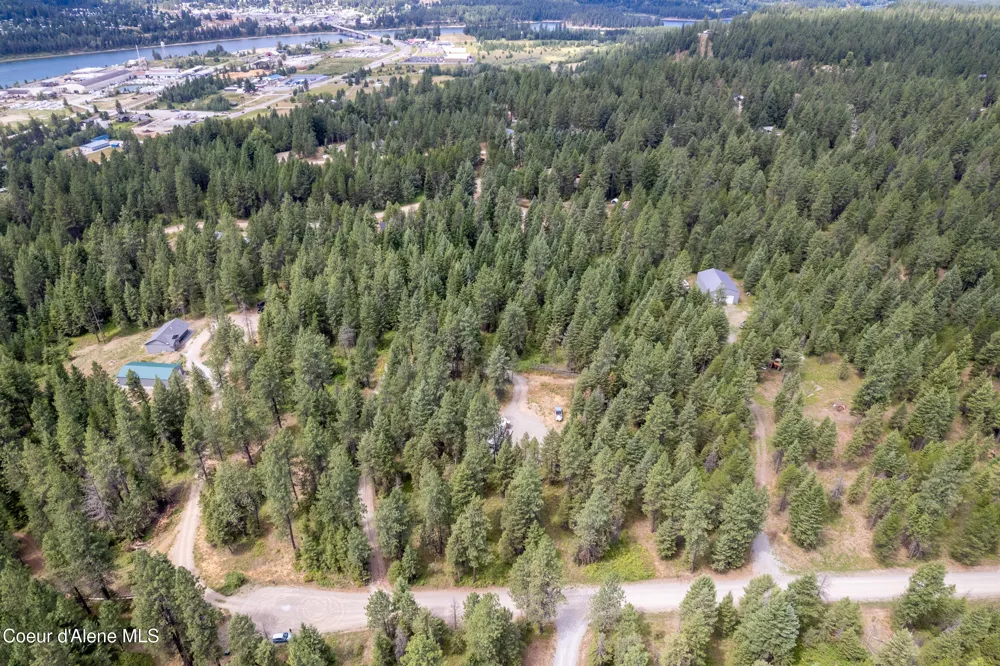 512 Everett Huff Road Oldtown, ID 83822