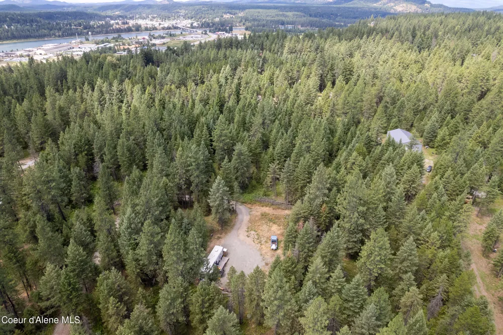 512 Everett Huff Road Oldtown, ID 83822