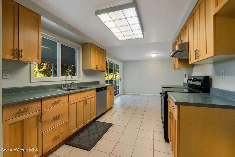 55 Trotter Lane Sandpoint, ID 83864