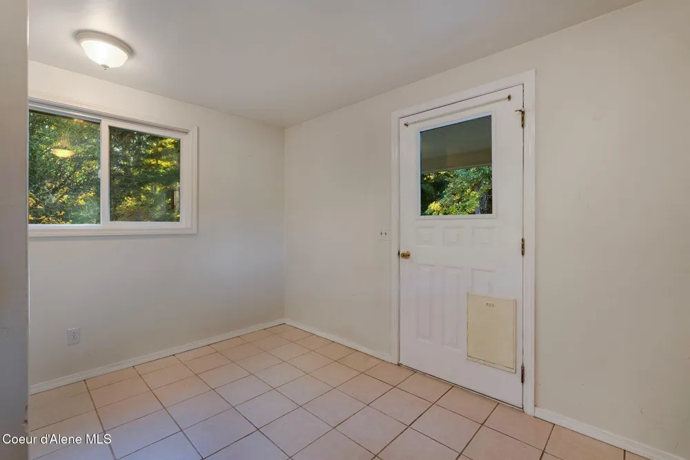 55 Trotter Lane Sandpoint, ID 83864
