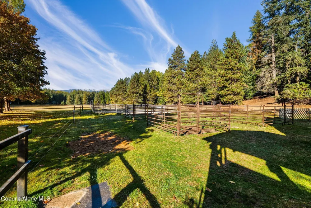 55 Trotter Lane Sandpoint, ID 83864