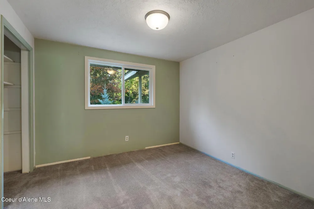 55 Trotter Lane Sandpoint, ID 83864