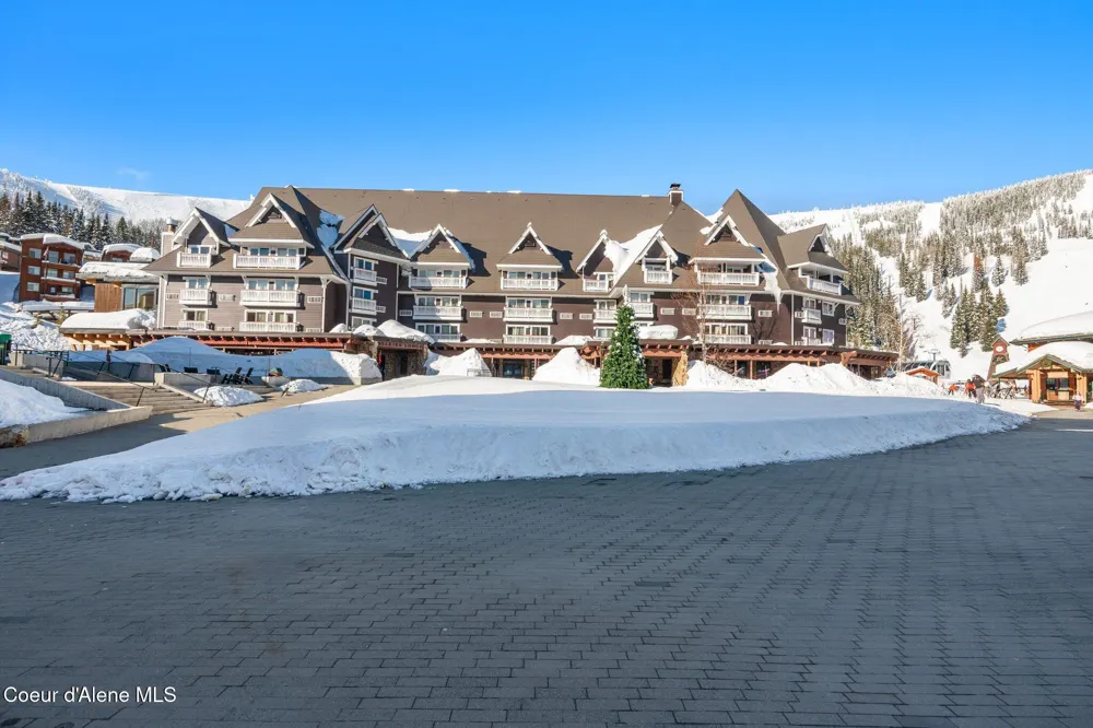 72 Great Escape Rd #409/411 Sandpoint, ID 83864