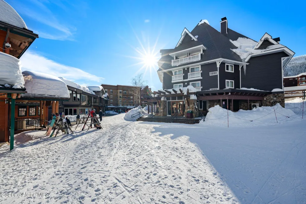 72 Great Escape Rd #409/411 Sandpoint, ID 83864