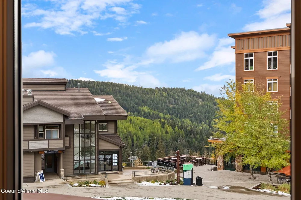 72 Great Escape Rd #409/411 Sandpoint, ID 83864