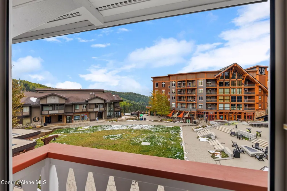 72 Great Escape Rd #409/411 Sandpoint, ID 83864
