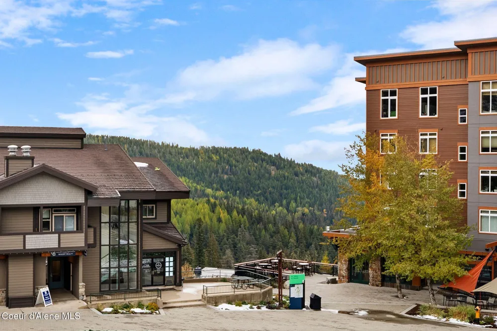 72 Great Escape Rd #409/411 Sandpoint, ID 83864