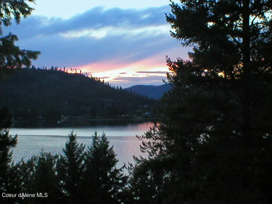314 Overlake View Road Cocolalla, ID 83813