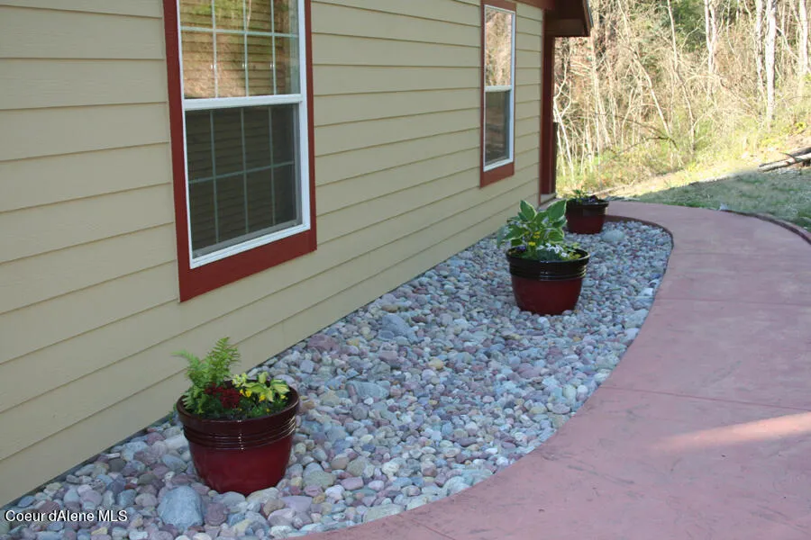 314 Overlake View Road Cocolalla, ID 83813