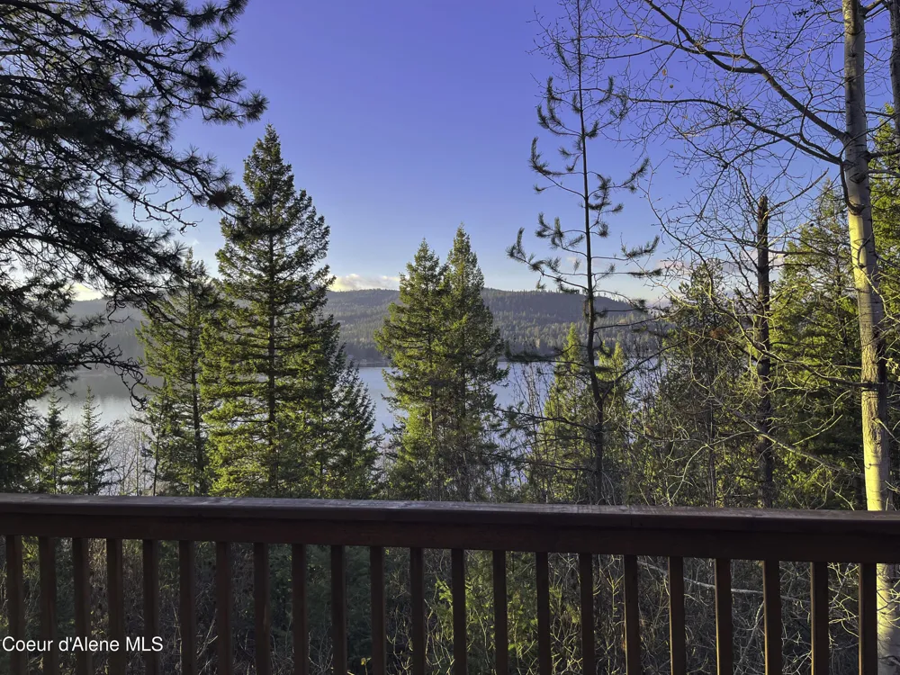 314 Overlake View Road Cocolalla, ID 83813