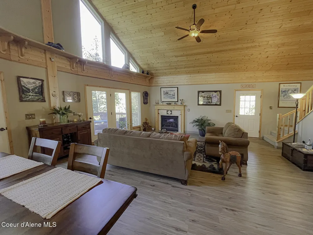 314 Overlake View Road Cocolalla, ID 83813